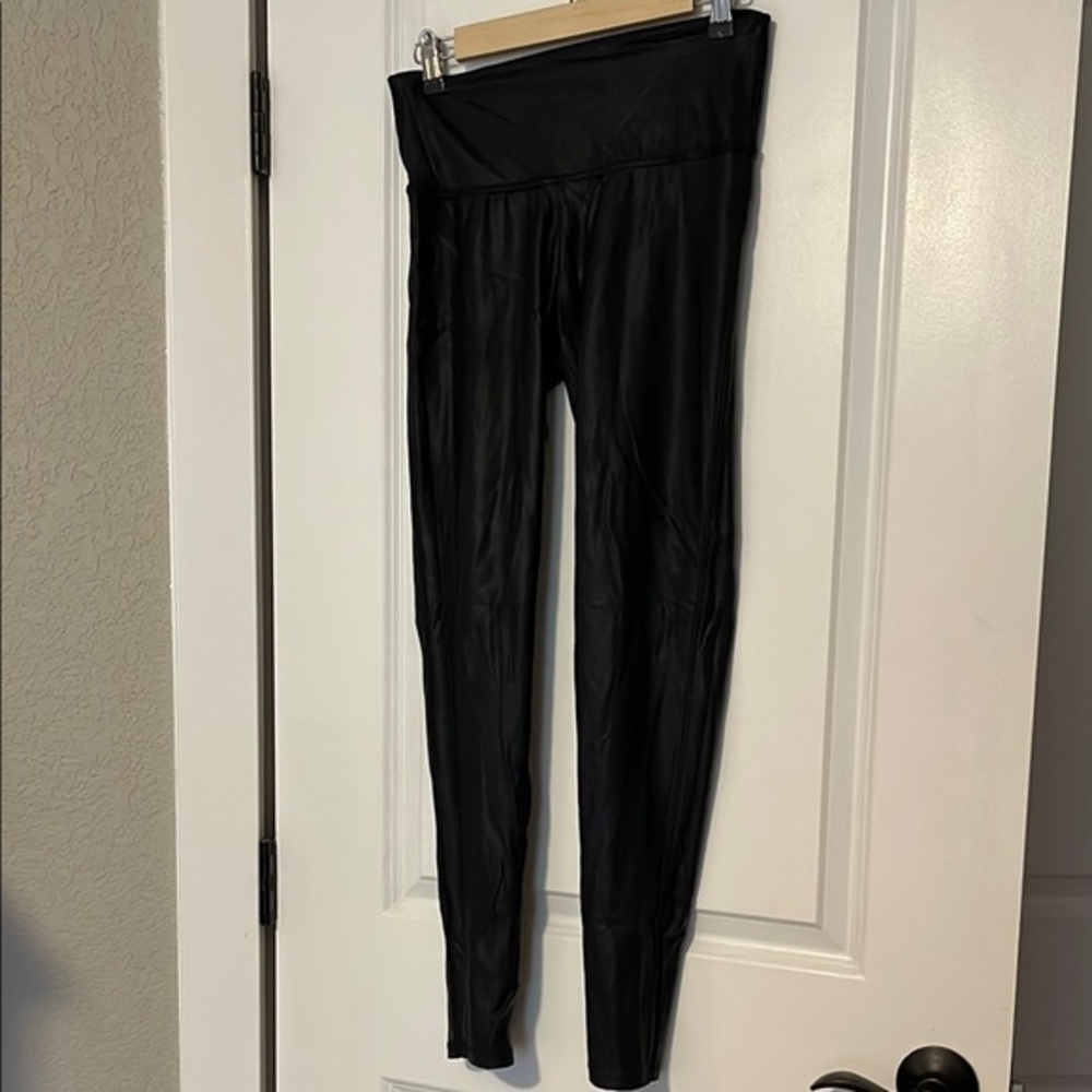 Black Leggings “pleather”